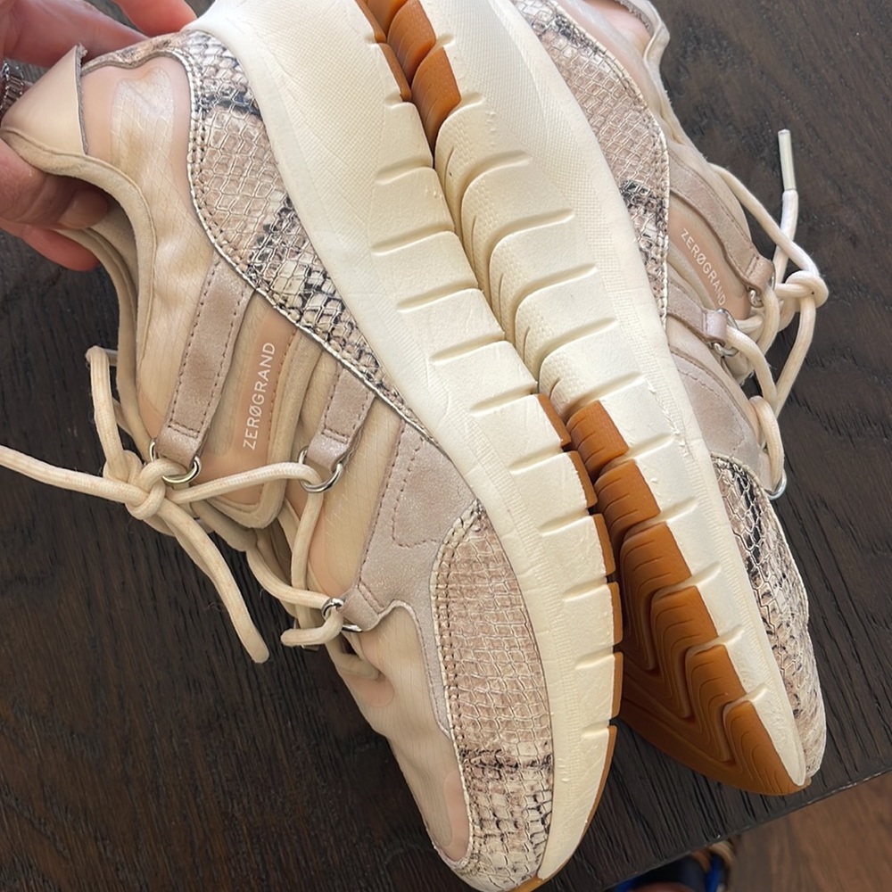 Cole Haan Zerogrand shoes. - Picture 4 of 4